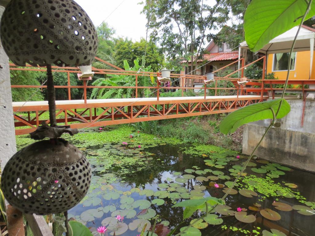 Ban Tonnam Resort Suan Phueng Exterior photo