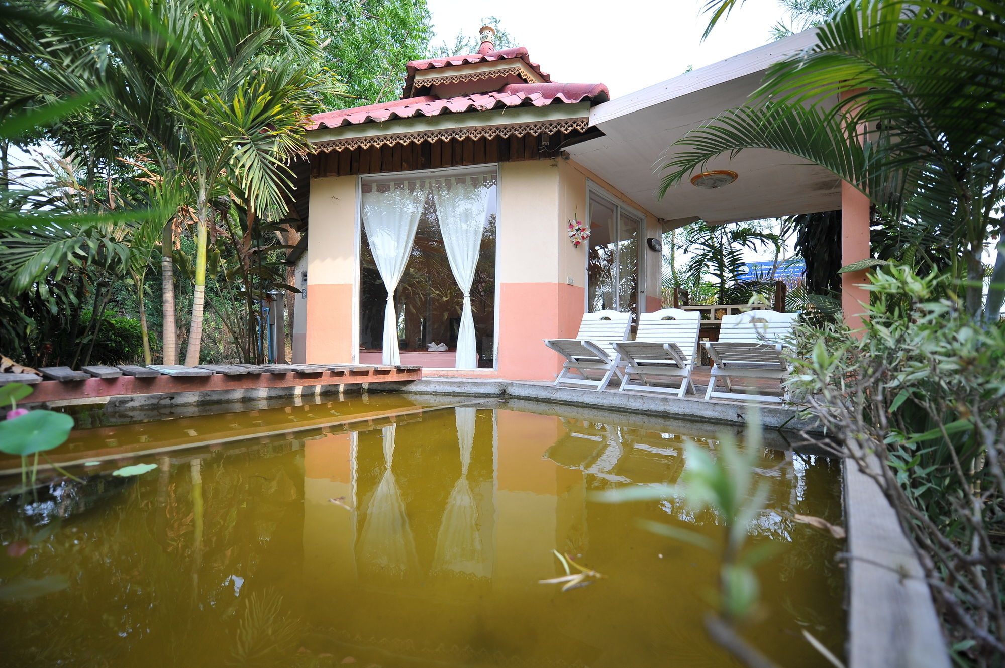 Ban Tonnam Resort Suan Phueng Exterior photo